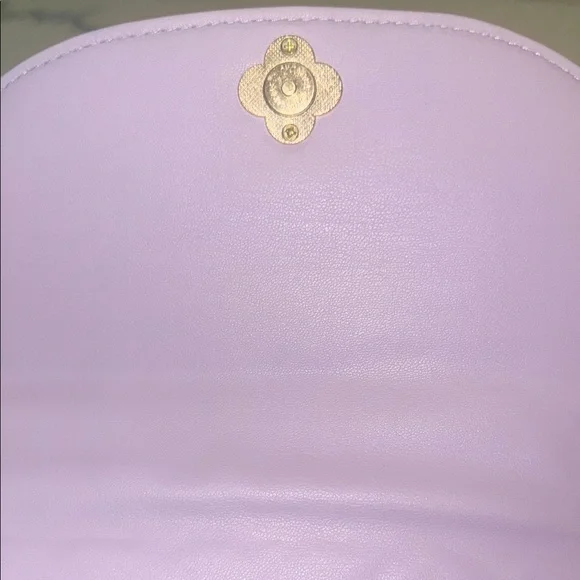 Lavender Quilted Women's Bag - Picture 8 of 11